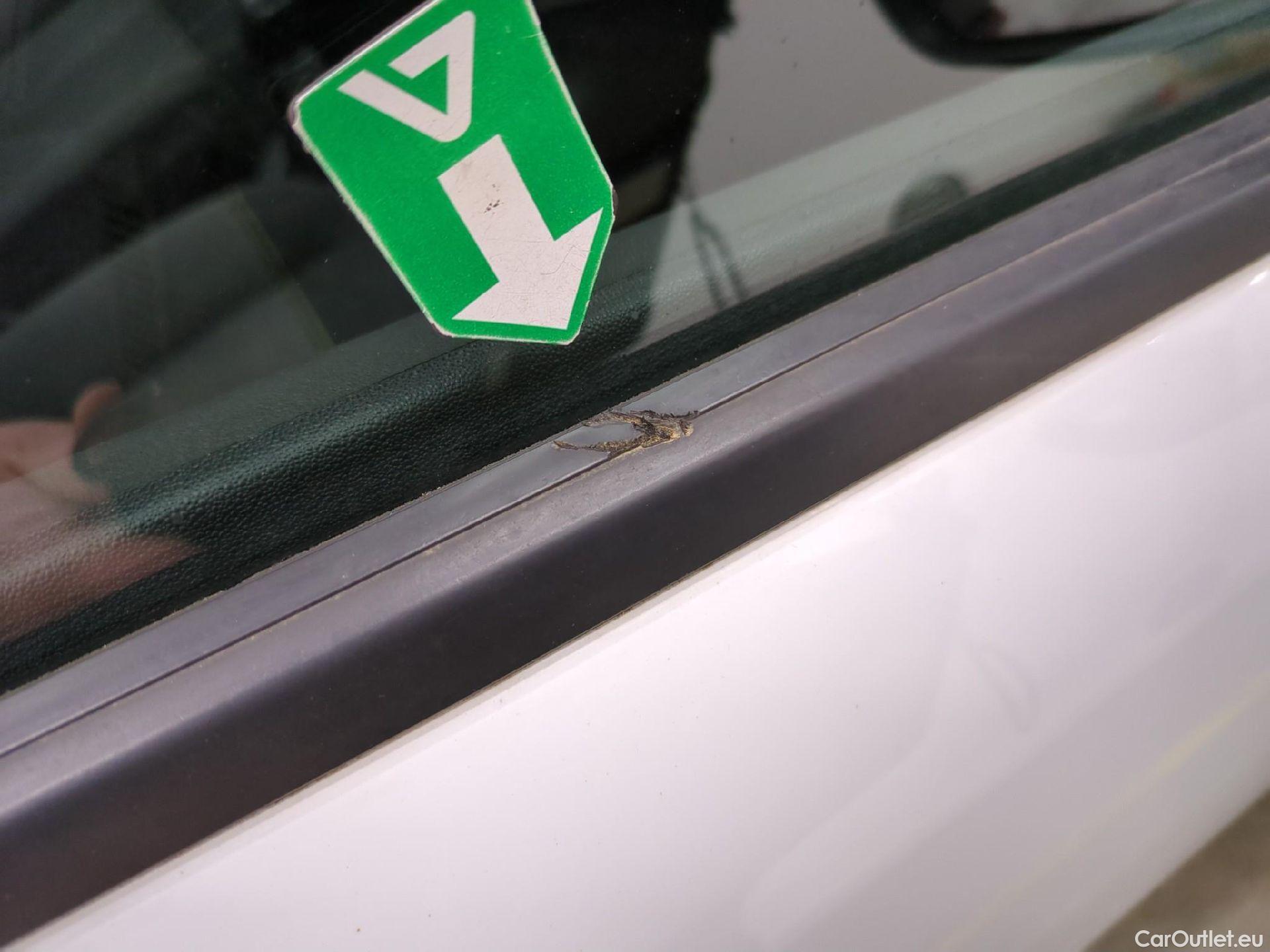  Citroen  C3  Société Feel Nav 1.5 BlueHDI 100CV BVM5 E6dT #22