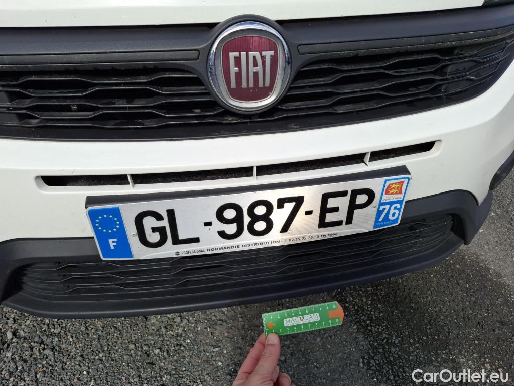  Fiat  Doblo FIAT Doblò Cargo / 2015 / 4P / Fourgonnette 1.6 Multijet 105 Pro Lounge #12