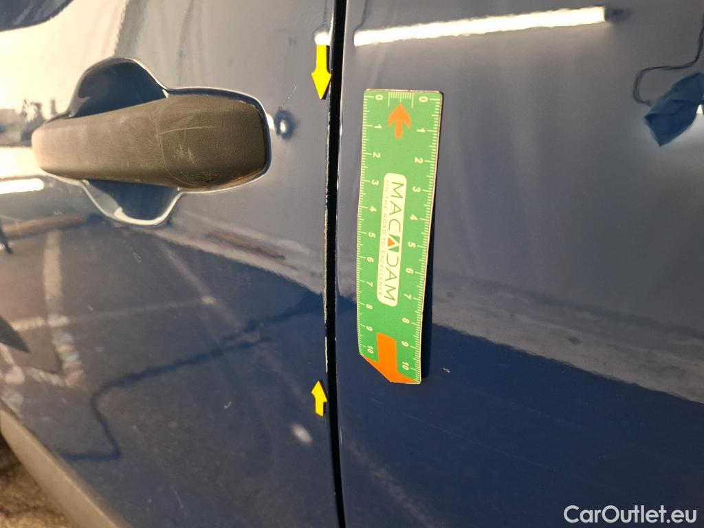  Renault  EXPRESS Kangoo  Confort 1.5 dCi 95CV BVM6 E6d #35