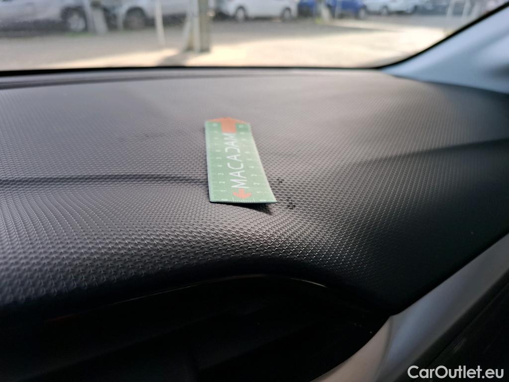  Opel  Corsa  F Elegance Business 1.2 Turbo 100CV BVM6 E6d #9