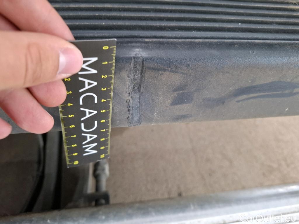  Peugeot  Boxer PEUGEOT  VU 4p Fourgon BLUEHDI 130 S&S PREMIUM 335 L3H2 #17