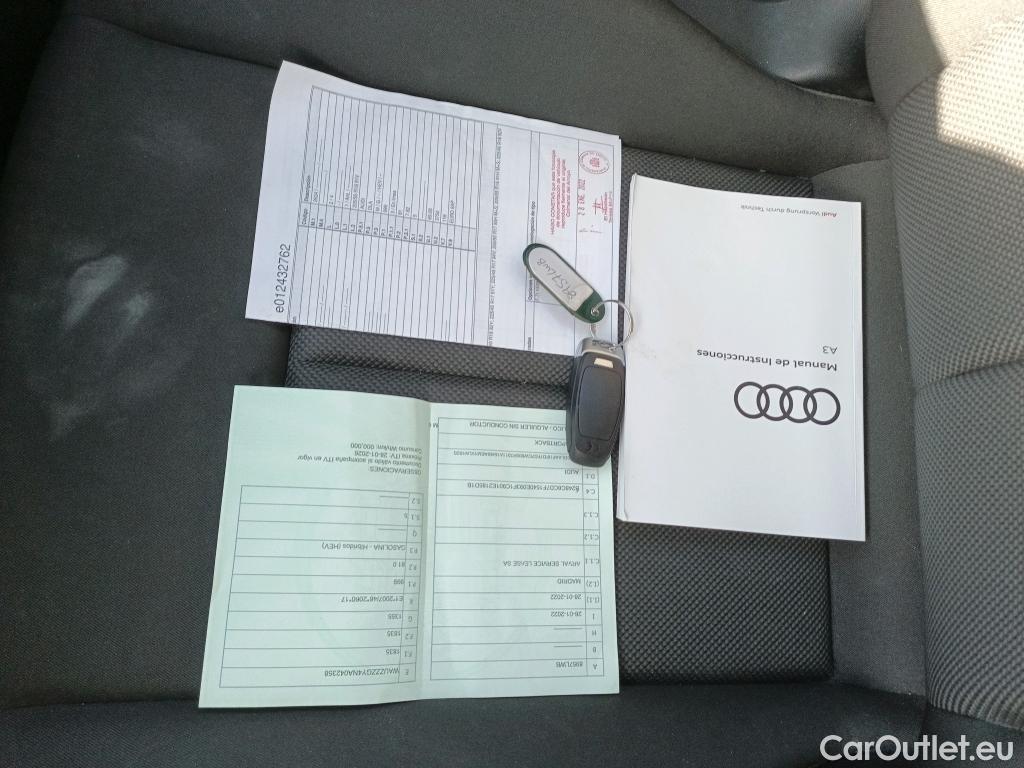  Audi  A3 AUDI  / 2020 / 5P / berlina con portón Sportback 30 TFSI 81kW (110CV) S tronic #1