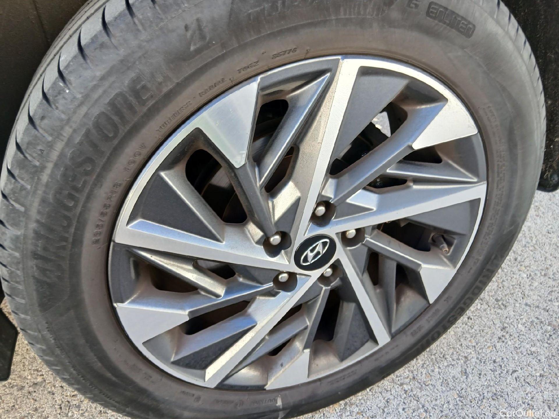  Hyundai  Tucson HYUNDAI  / 2020 / 5P / todoterreno 1.6 CRDI 100kW (136CV) 48V Tecno DCT 2C #33