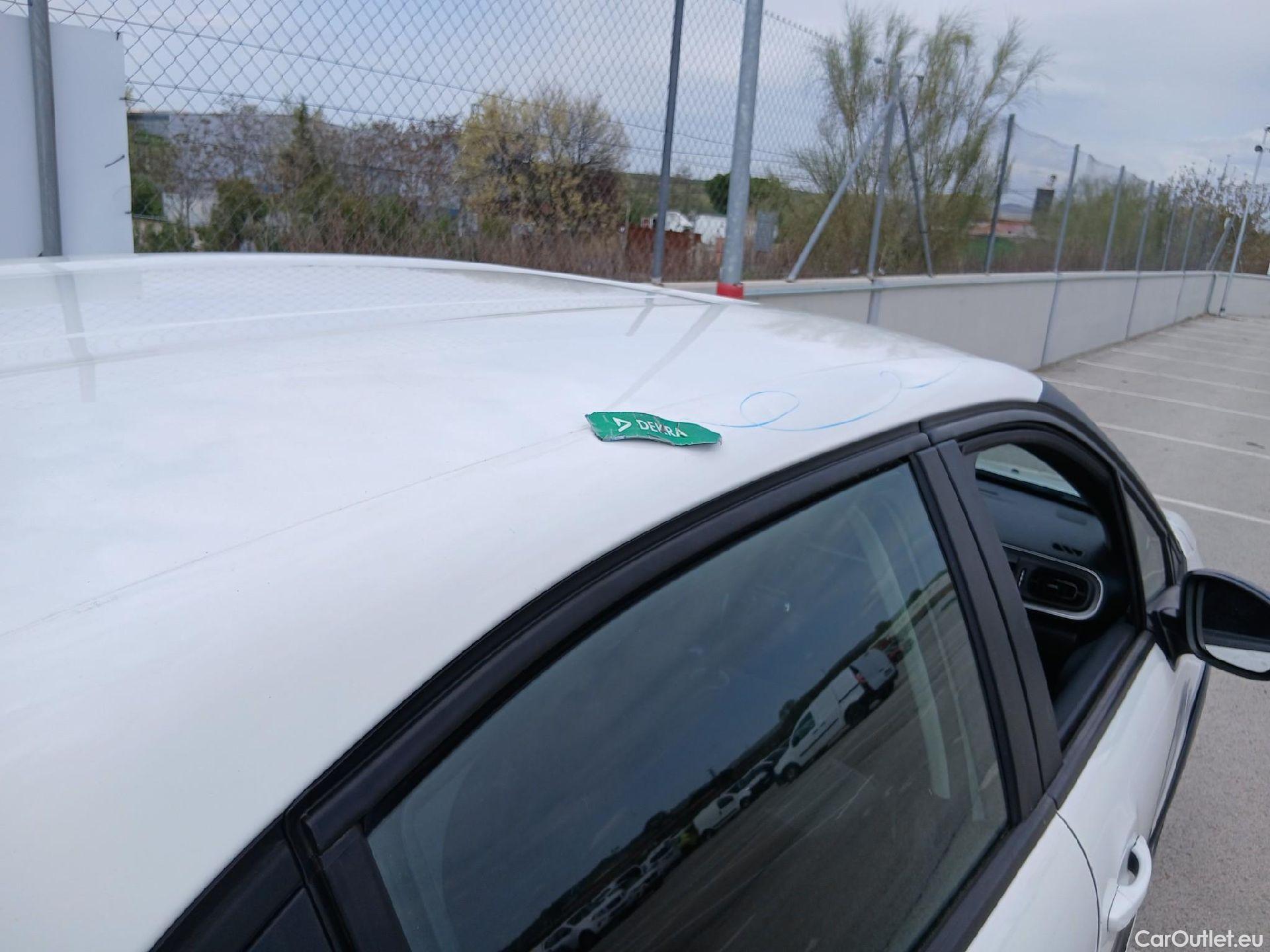  Citroen  C3 CITROEN  / 2020 / 5P / berlina con portón BlueHDi 75KW (100CV) S&S FEEL #71