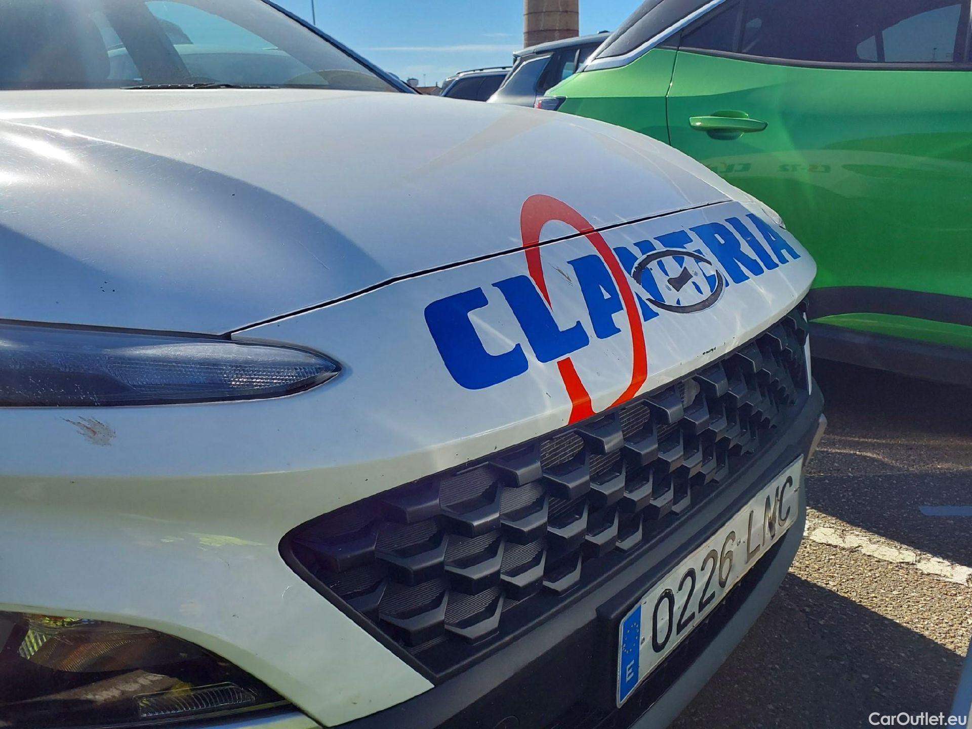  Hyundai  Konna HYUNDAI Kona / 2020 / 5P / todoterreno 1.6 CRDI 100kW (136CV) 48V Maxx 4X2 #34