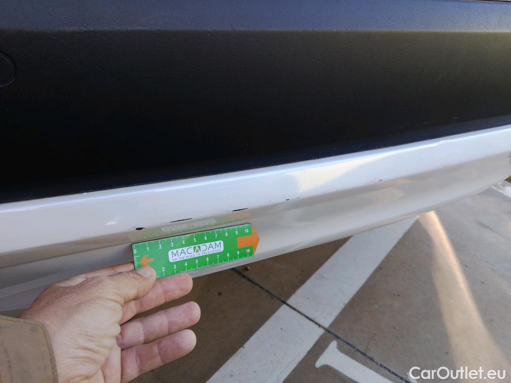  Bmw  X1 BMW  / 2019 / 5P / todoterreno sDrive18d #2