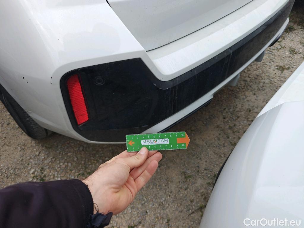  Bmw  X1 BMW  / 2022 / 5P / todoterreno sDrive18d #35