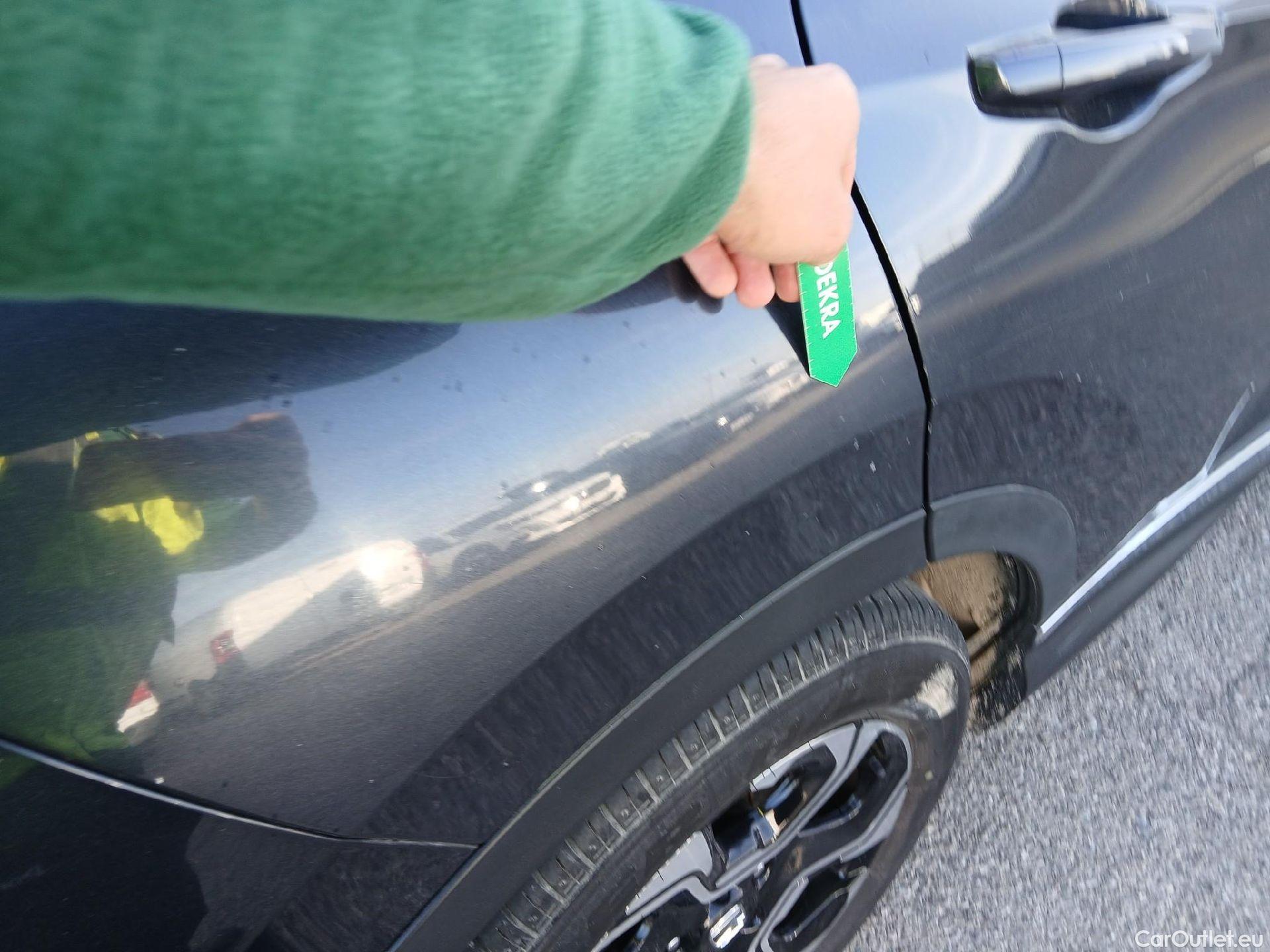  Honda  CR-V HONDA  / 2018 / 5P / todoterreno 2.0 i-MMD 4x2 ELEGANCE NAVI #22