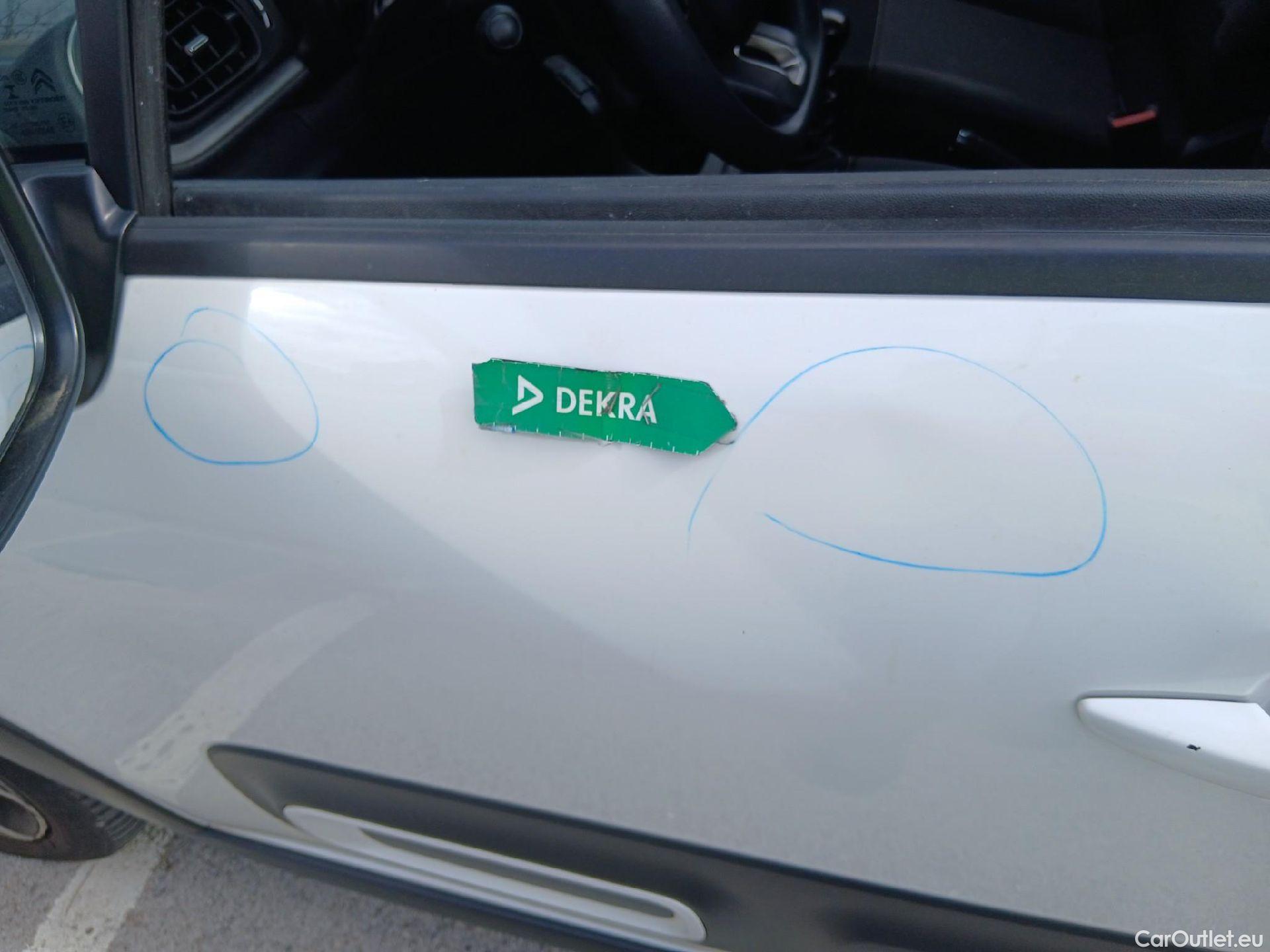  Citroen  C3 CITROEN  / 2020 / 5P / berlina con portón BlueHDi 75KW (100CV) S&S FEEL #30