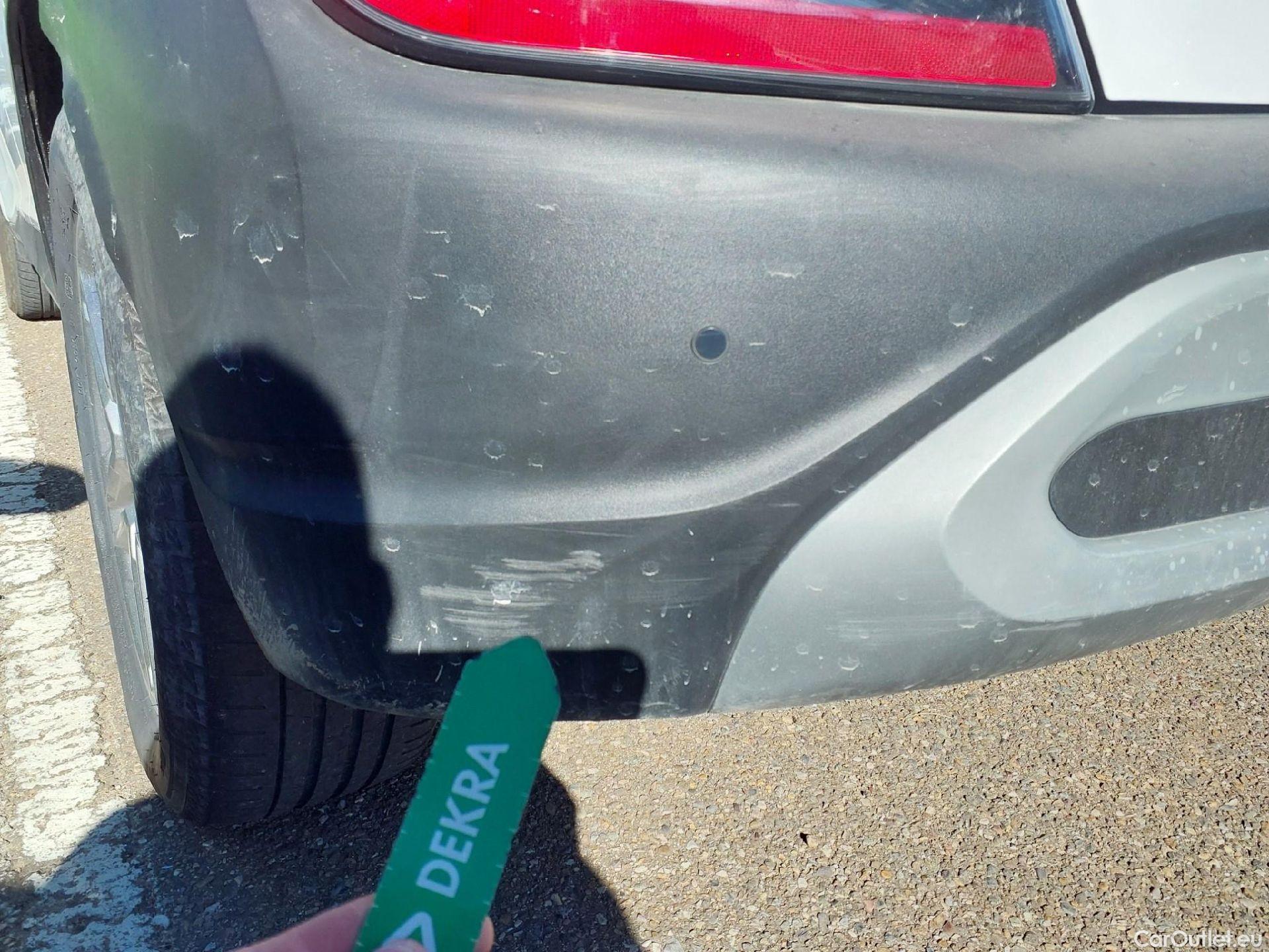  Hyundai  Konna HYUNDAI Kona / 2020 / 5P / todoterreno 1.6 CRDI 100kW (136CV) 48V Maxx 4X2 #10