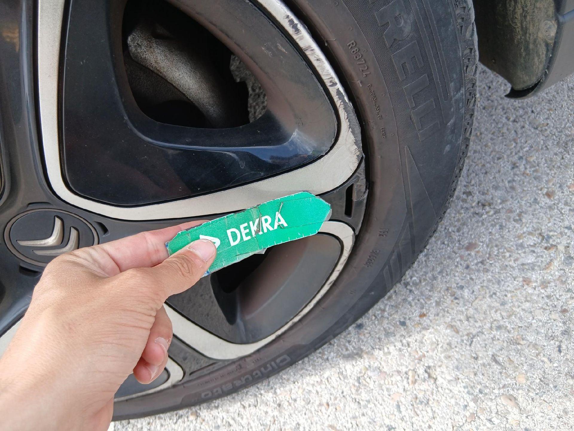  Citroen  C3 CITROEN  / 2020 / 5P / berlina con portón BlueHDi 75KW (100CV) S&S FEEL #79