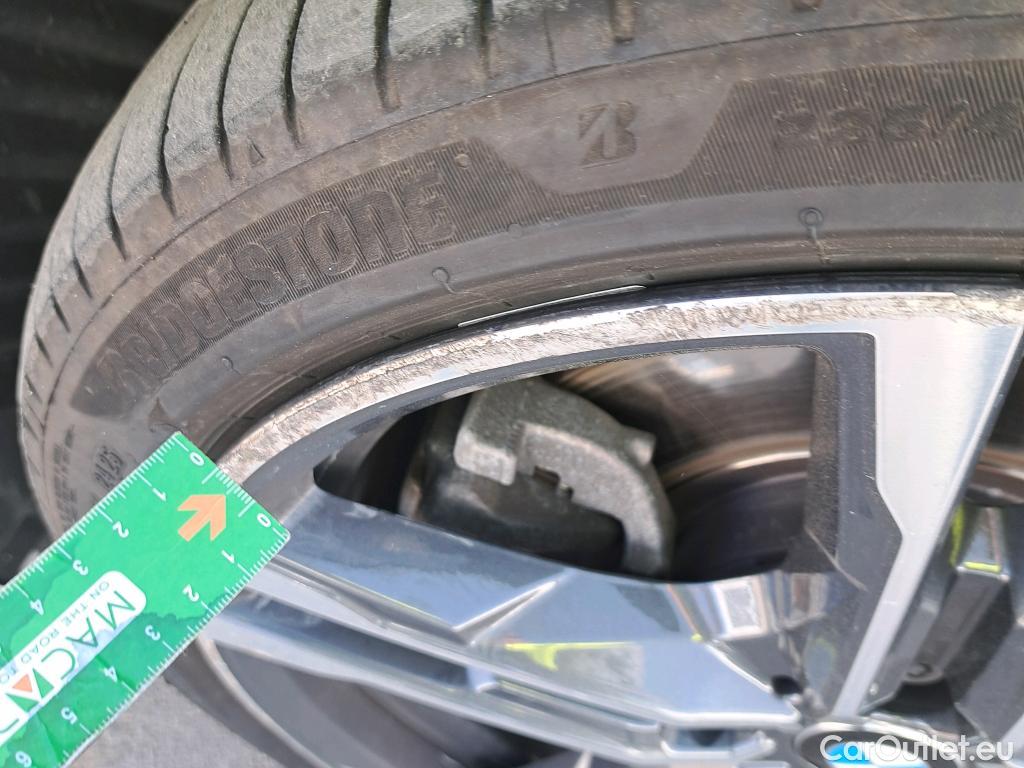  Bmw  Serie 2 BMW  / 2019 / 4P / sedán 220dA Gran Coupe #4