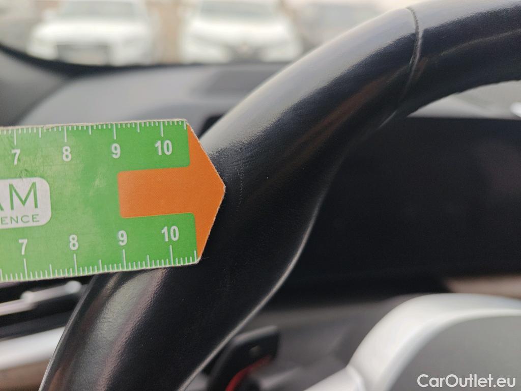  Bmw  X1 BMW  / 2022 / 5P / todoterreno sDrive18d #21