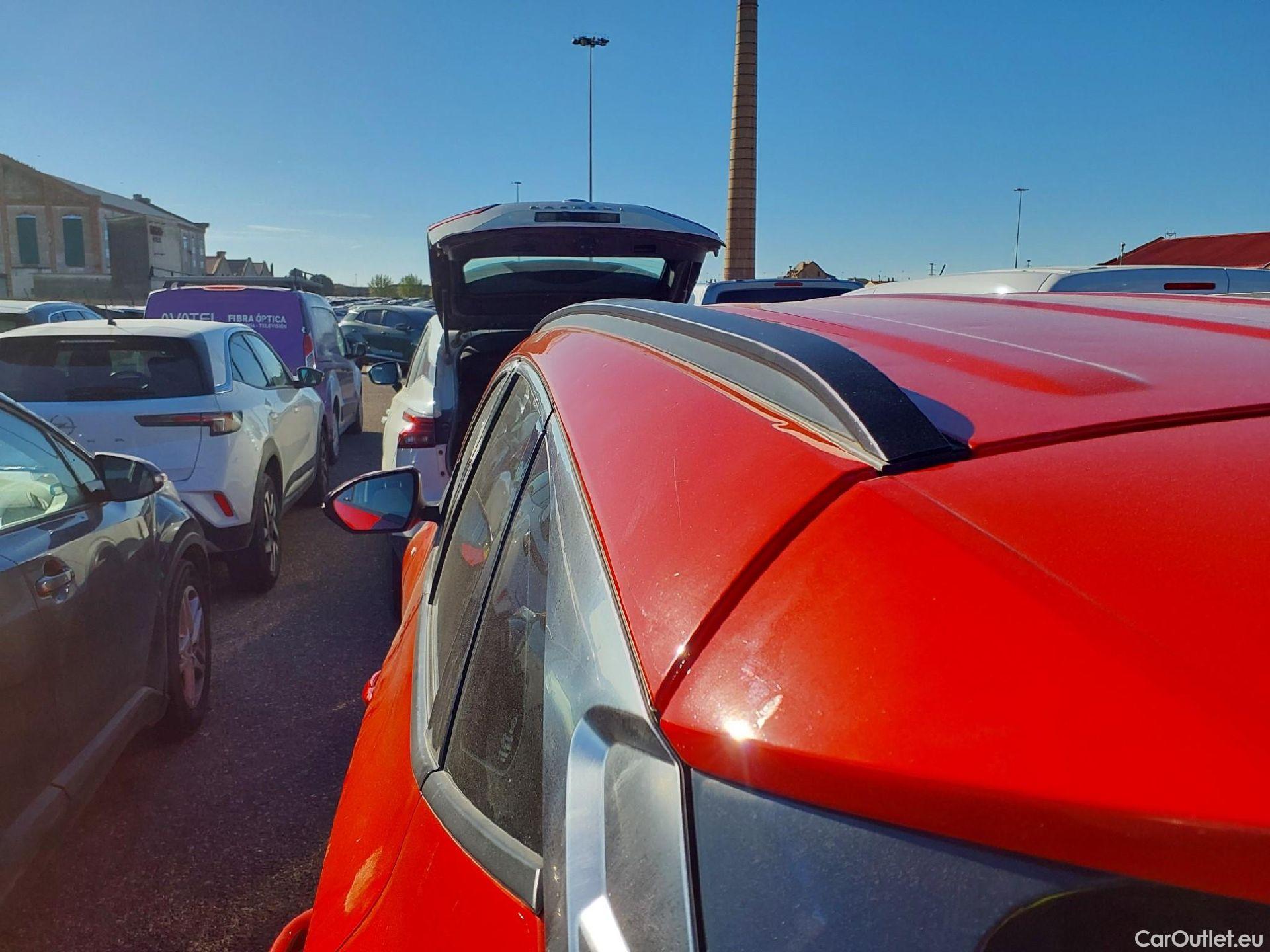  Hyundai  Tucson HYUNDAI  / 2020 / 5P / todoterreno 1.6 CRDI 100kW (136CV) 48V Maxx DCT #11