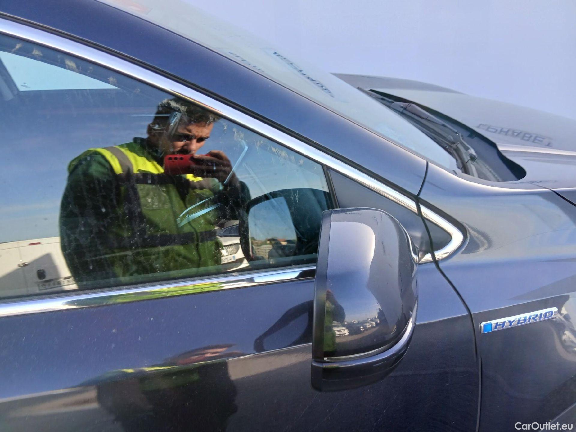  Honda  CR-V HONDA  / 2018 / 5P / todoterreno 2.0 i-MMD 4x2 ELEGANCE NAVI #28