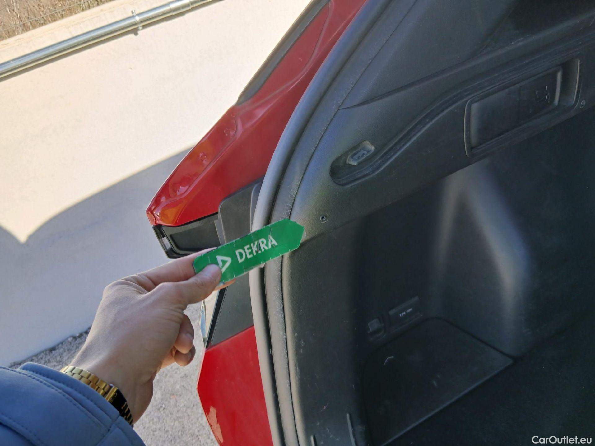  Hyundai  Tucson HYUNDAI  / 2020 / 5P / todoterreno 1.6 CRDI 100kW (136CV) 48V Tecno DCT 2C #51