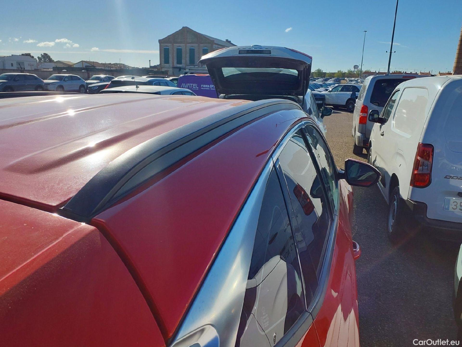  Hyundai  Tucson HYUNDAI  / 2020 / 5P / todoterreno 1.6 CRDI 100kW (136CV) 48V Maxx DCT #12