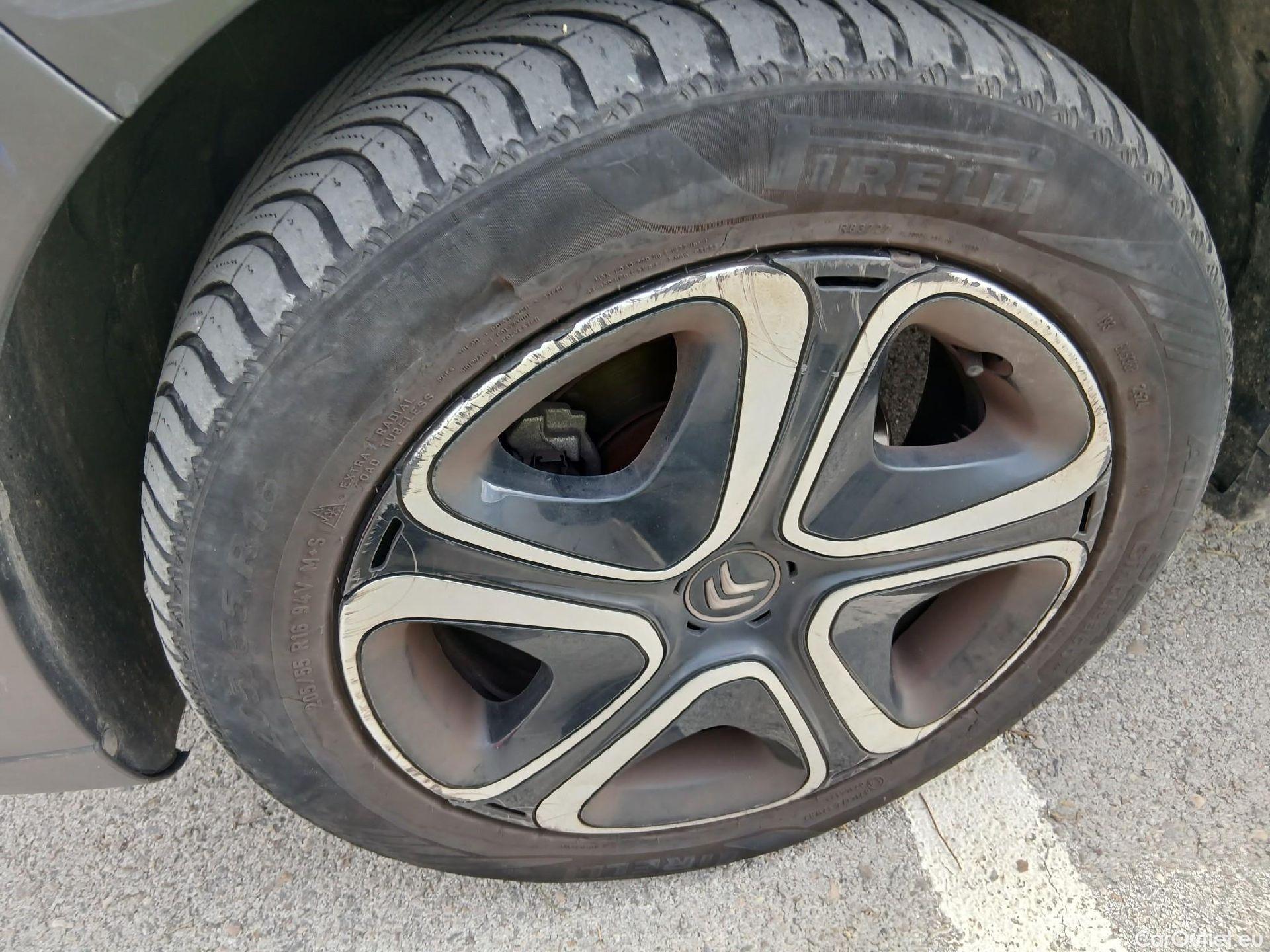  Citroen  C3 CITROEN  / 2020 / 5P / berlina con portón BlueHDi 75KW (100CV) S&S FEEL #22