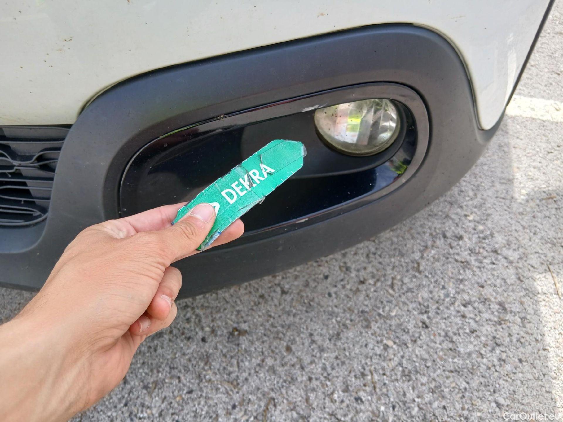  Citroen  C3 CITROEN  / 2020 / 5P / berlina con portón BlueHDi 75KW (100CV) S&S FEEL #8