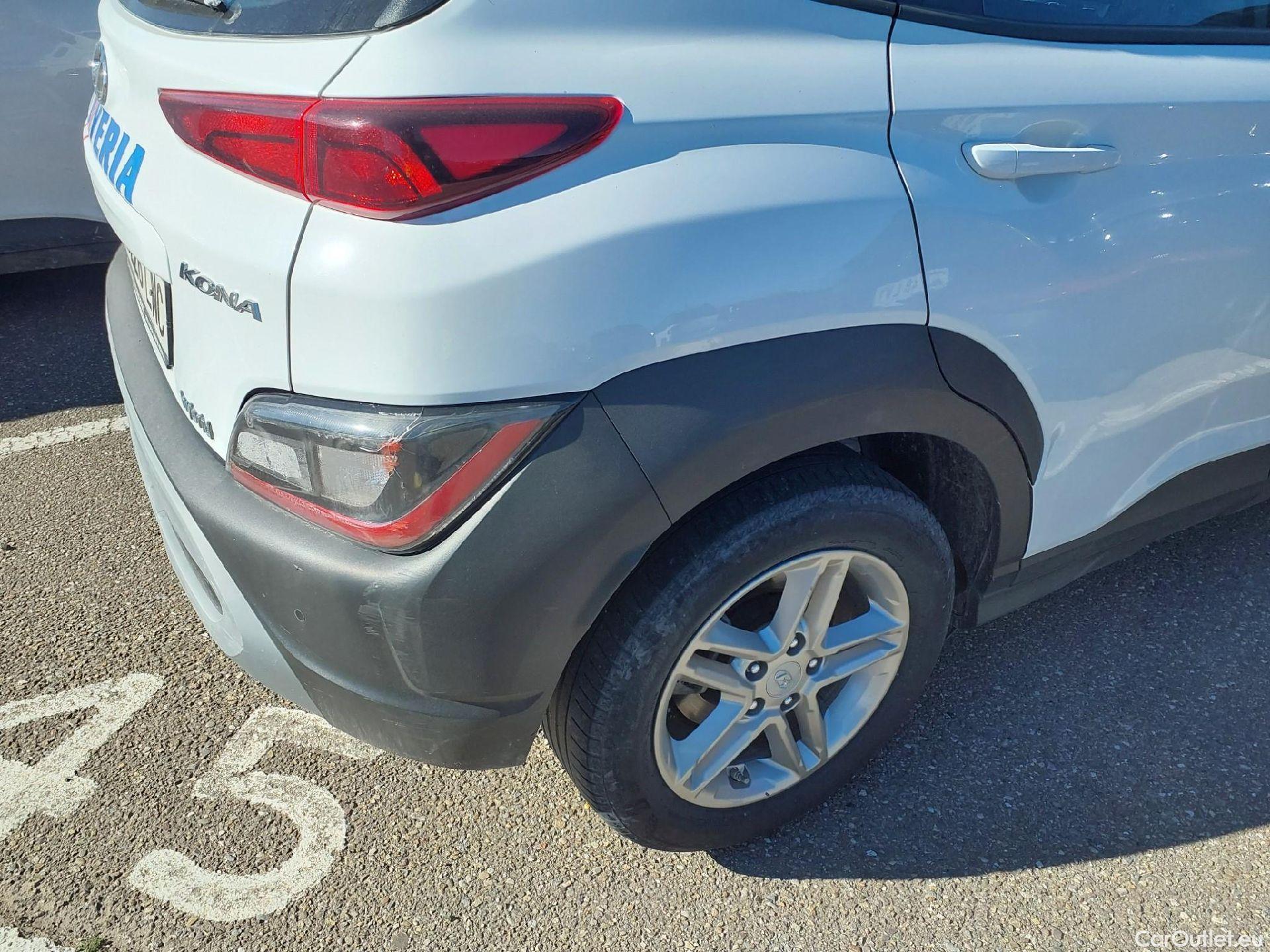  Hyundai  Konna HYUNDAI Kona / 2020 / 5P / todoterreno 1.6 CRDI 100kW (136CV) 48V Maxx 4X2 #16