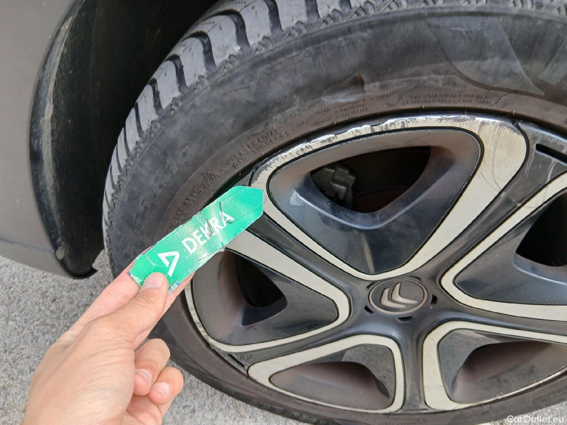  Citroen  C3 CITROEN  / 2020 / 5P / berlina con portón BlueHDi 75KW (100CV) S&S FEEL #24