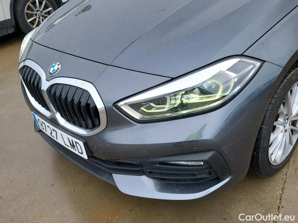  Bmw  Serie 1 BMW  / 2019 / 5P / berlina con portón 118i #9