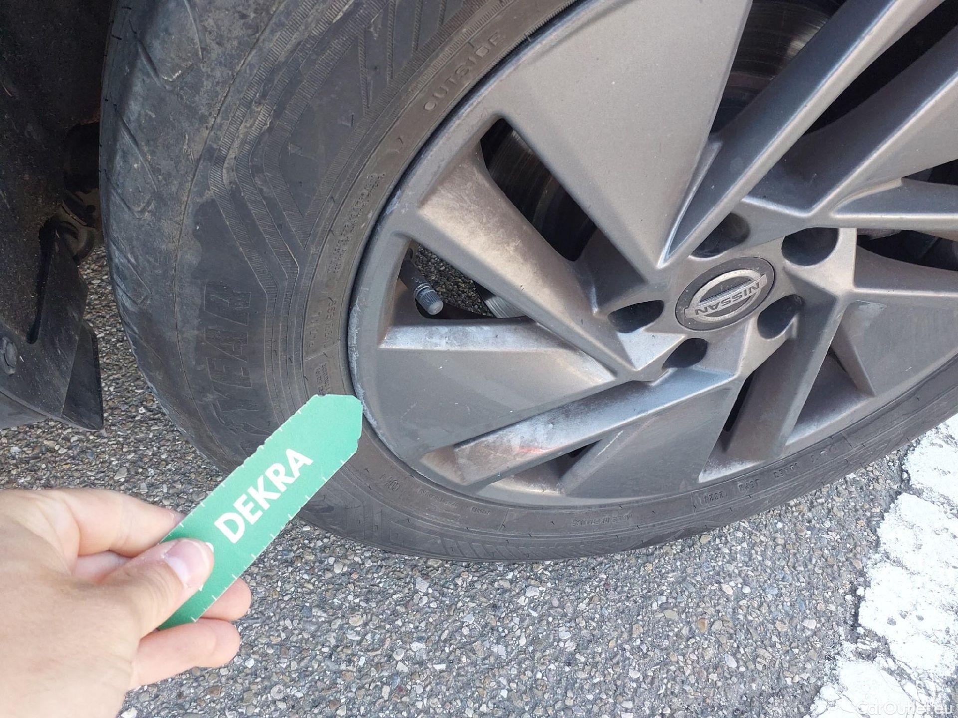  Nissan  Qashqai NISSAN  / 2021 / 5P / todoterreno DIG-T 116kW (158CV) mHEV Xtronic Acenta (AC) #18