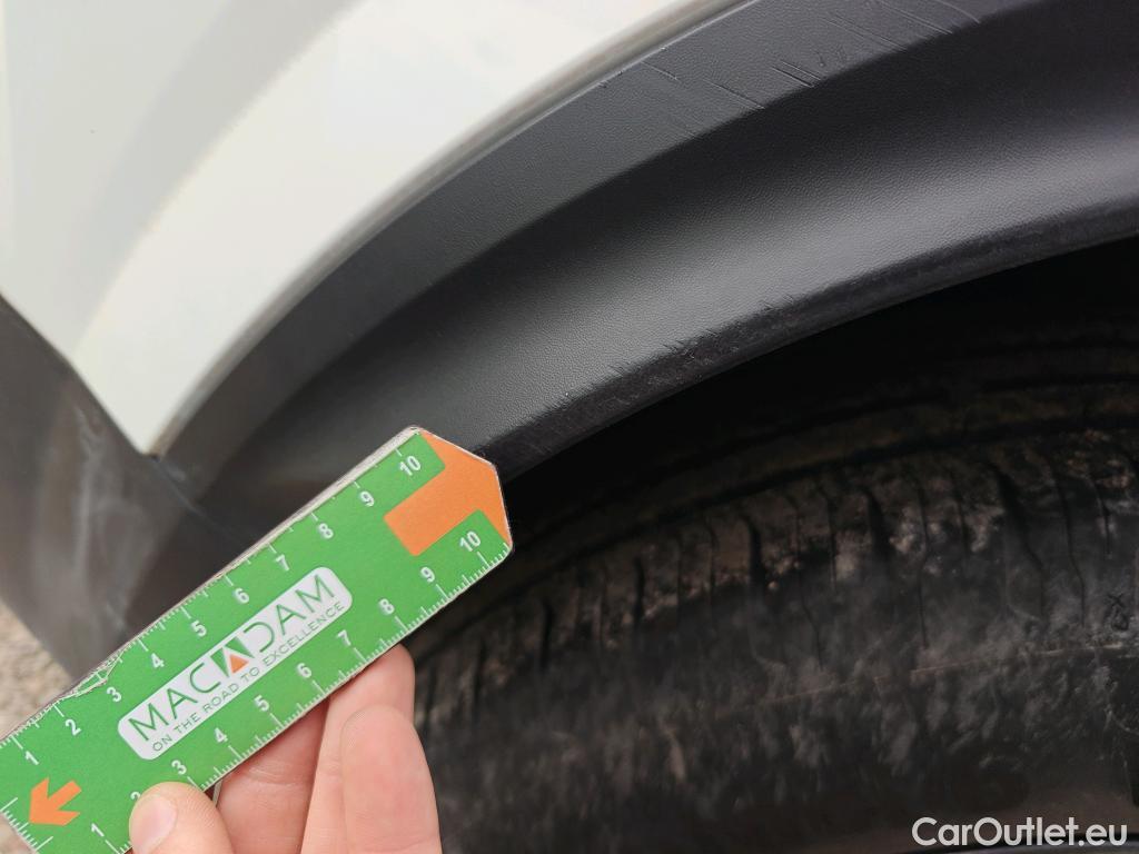  Nissan  Qashqai NISSAN  / 2021 / 5P / todoterreno DIG-T 103kW (140CV) mHEV 4x2 Acenta #28