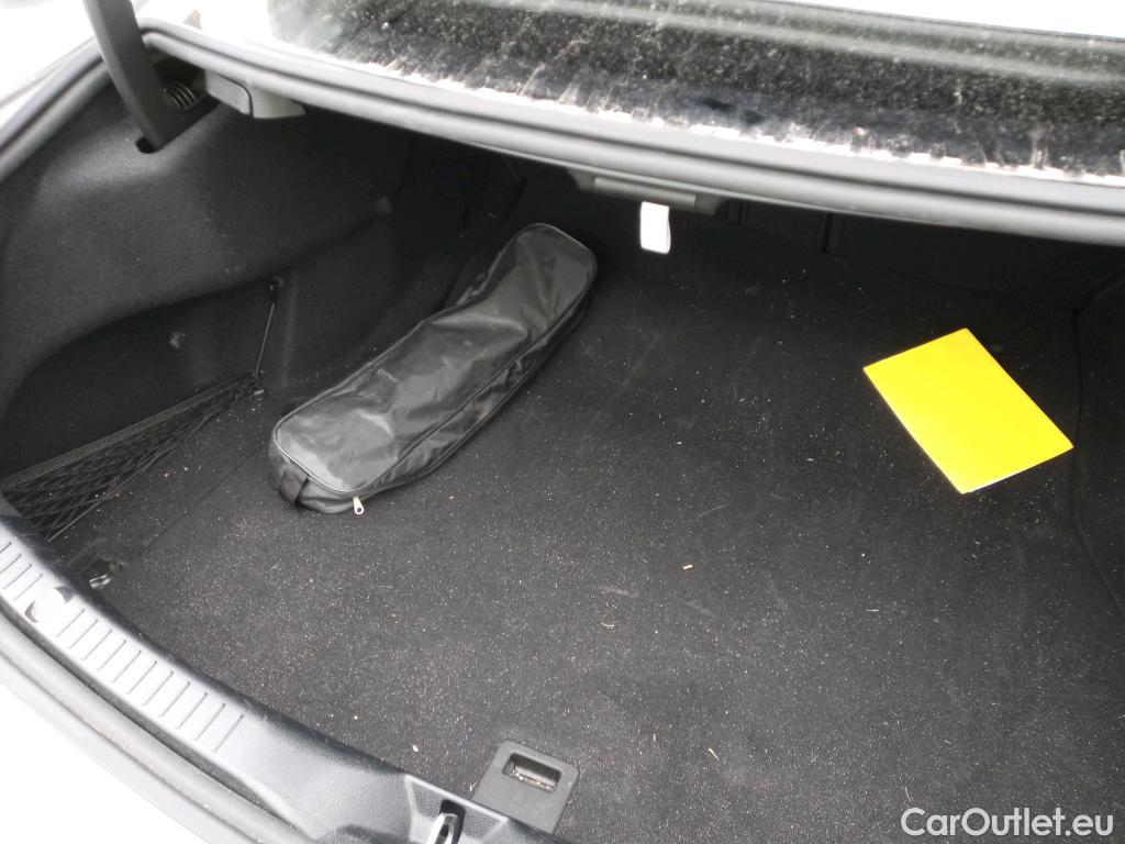  Mercedes  C-Klasse MERCEDES-BENZ Clase C / 2018 / 2P / coupé Coupé C 200 #14