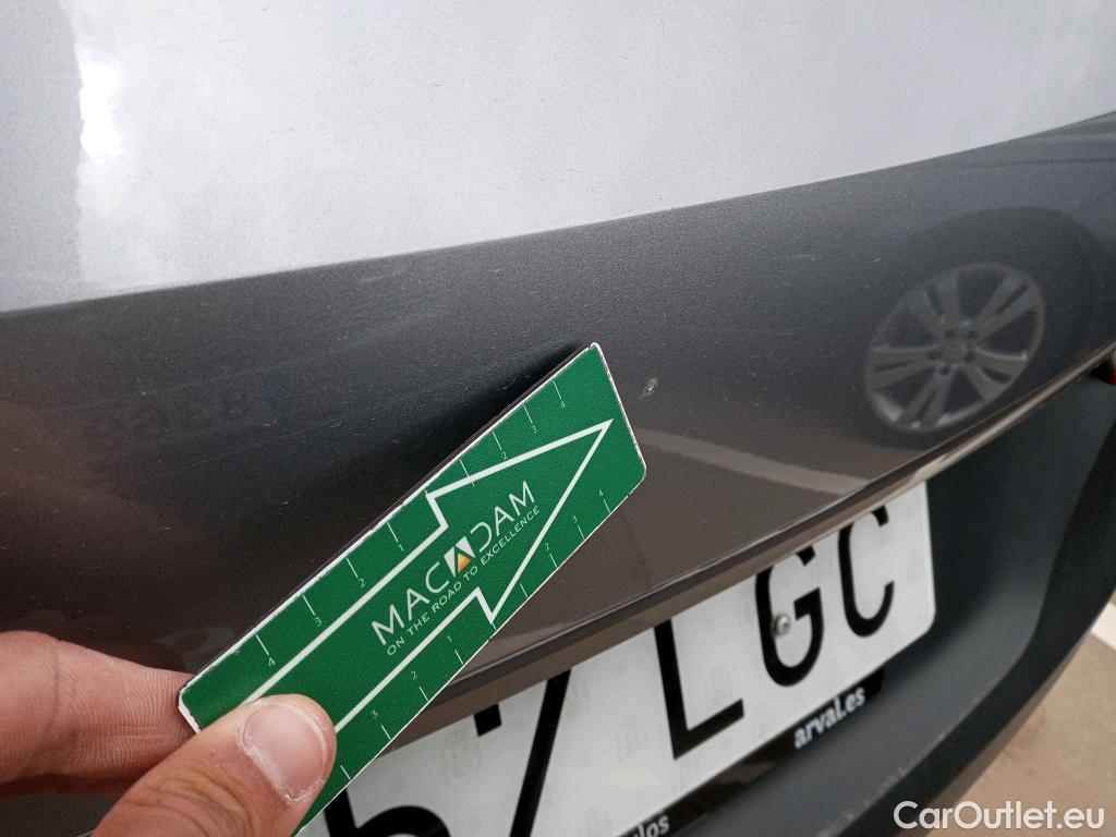  Opel   Grandland X OPEL / 2017 / 5P / todoterreno 1.5 CDTi Selective #13