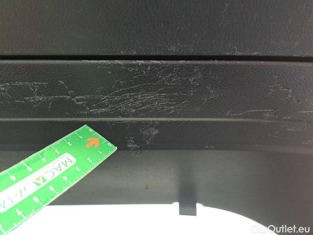  Nissan  Qashqai NISSAN  / 2021 / 5P / todoterreno DIG-T 116kW Xtronic N-Connecta #4