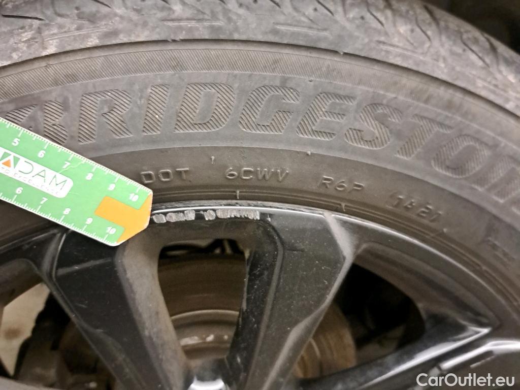  Opel  Crossland OPEL  / 2020 / 5P / crossover 1.5D 81kW (110CV) GS Line #24