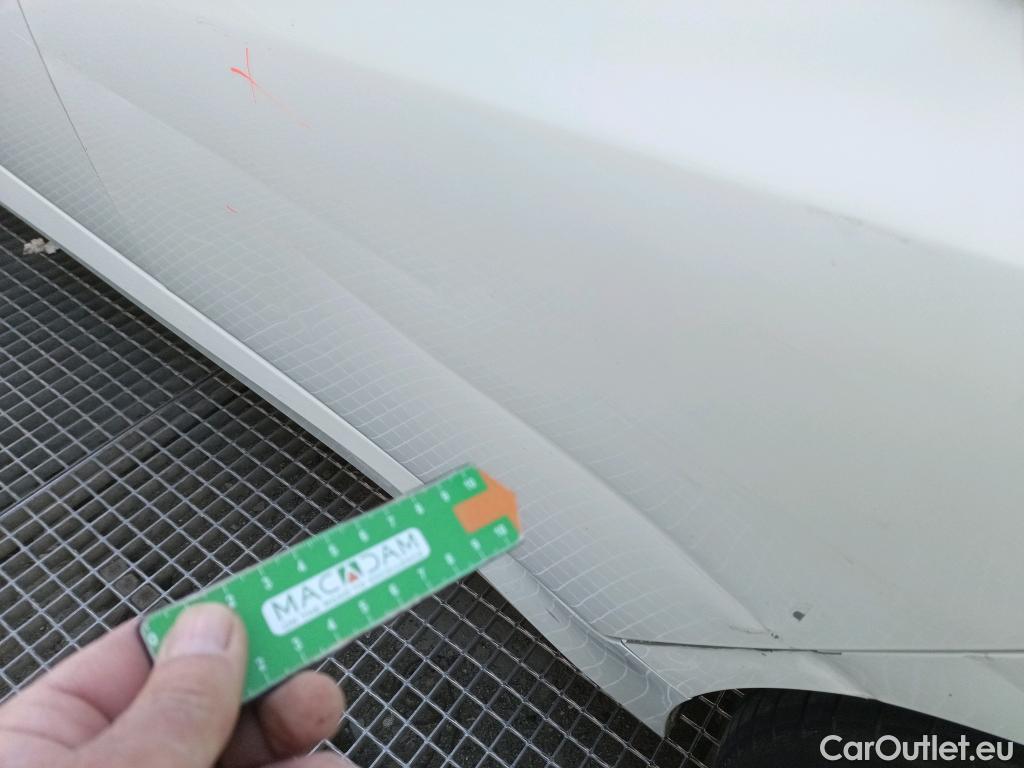  Nissan  Leaf NISSAN  / 2017 / 5P / berlina con portón 62kWh e+ Acenta #4