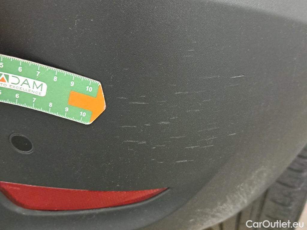  Opel  Crossland OPEL  / 2020 / 5P / crossover 1.5D 81kW (110CV) GS Line #32