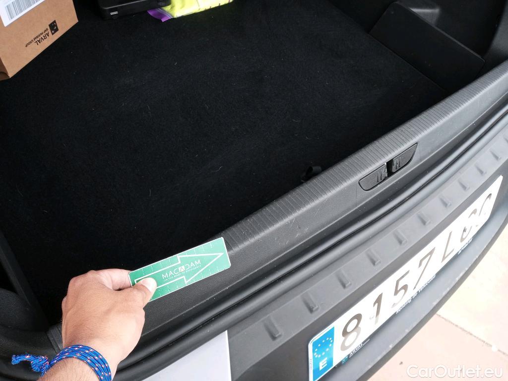  Opel   Grandland X OPEL / 2017 / 5P / todoterreno 1.5 CDTi Selective #4