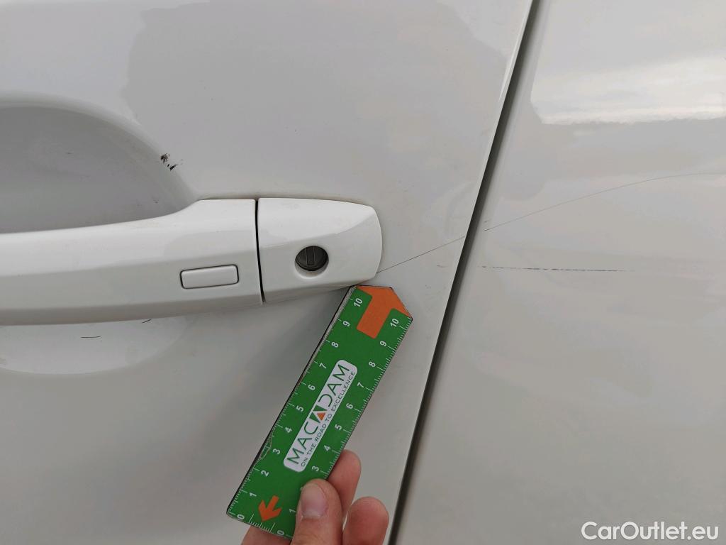  Nissan  Qashqai NISSAN  / 2021 / 5P / todoterreno DIG-T 103kW (140CV) mHEV 4x2 Acenta #5