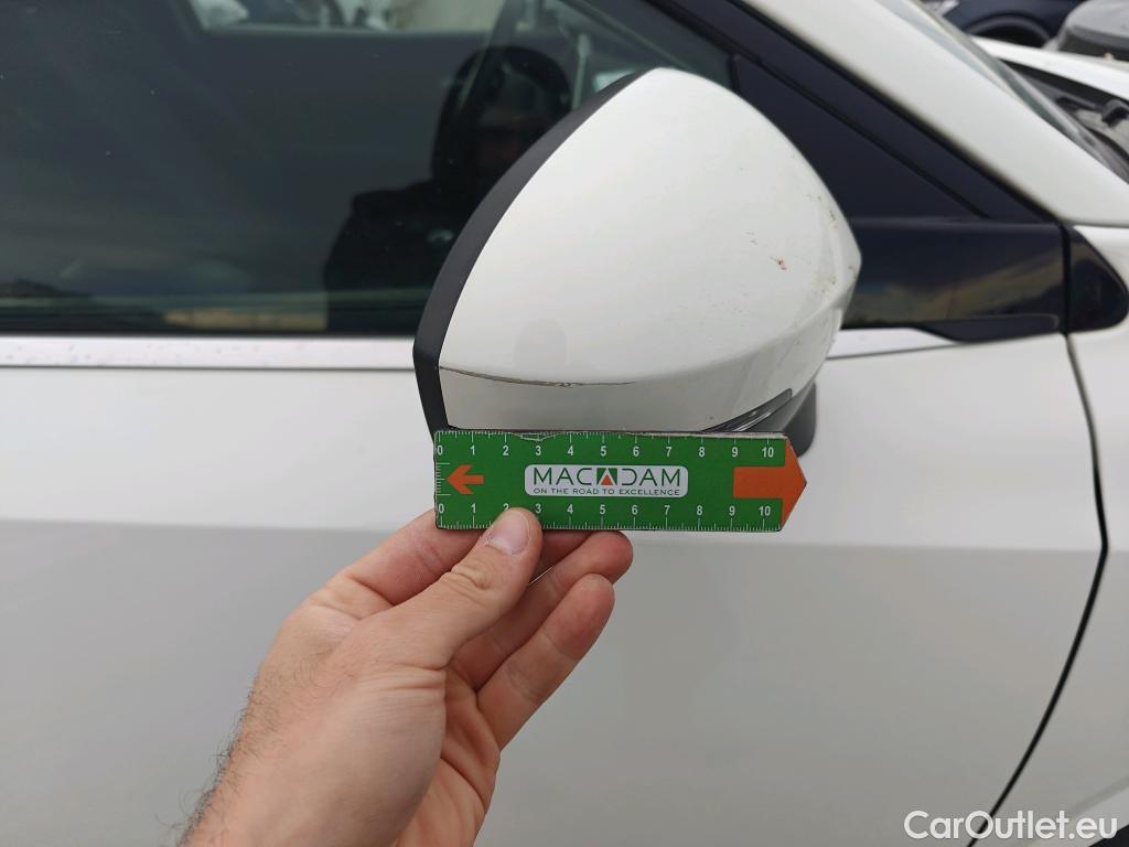  Nissan  Qashqai NISSAN  / 2021 / 5P / todoterreno DIG-T 103kW (140CV) mHEV 4x2 Acenta #33