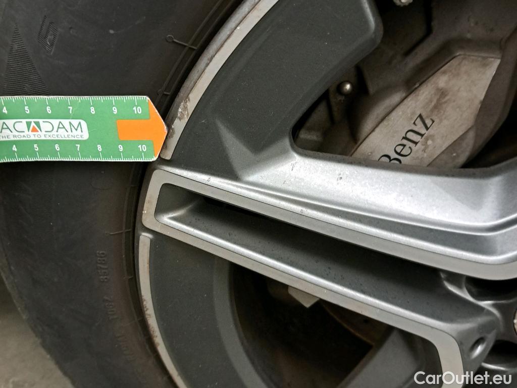  Mercedes  G-Klasee MERCEDES-BENZ Clase GLC / 2019 / 5P / todoterreno GLC 300 de 4MATIC #7