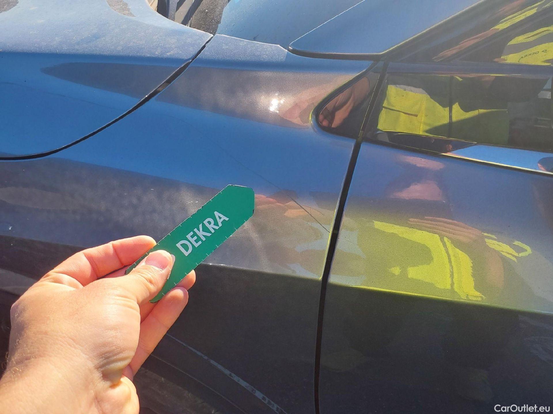  Nissan  Qashqai NISSAN  / 2021 / 5P / todoterreno DIG-T 116kW (158CV) mHEV Xtronic Acenta (AC) #4