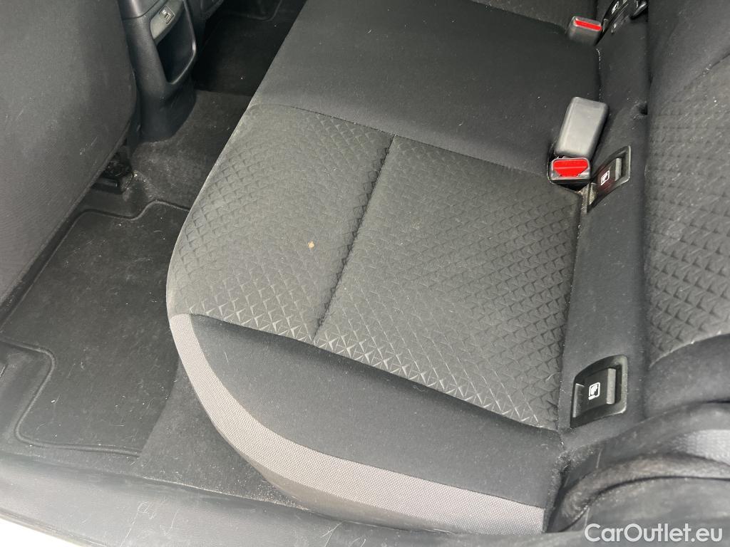  Nissan  Juke NISSAN  / 2019 / 5P / crossover DIG-T 84 kW (114 CV) 6M/T N-Connecta #1