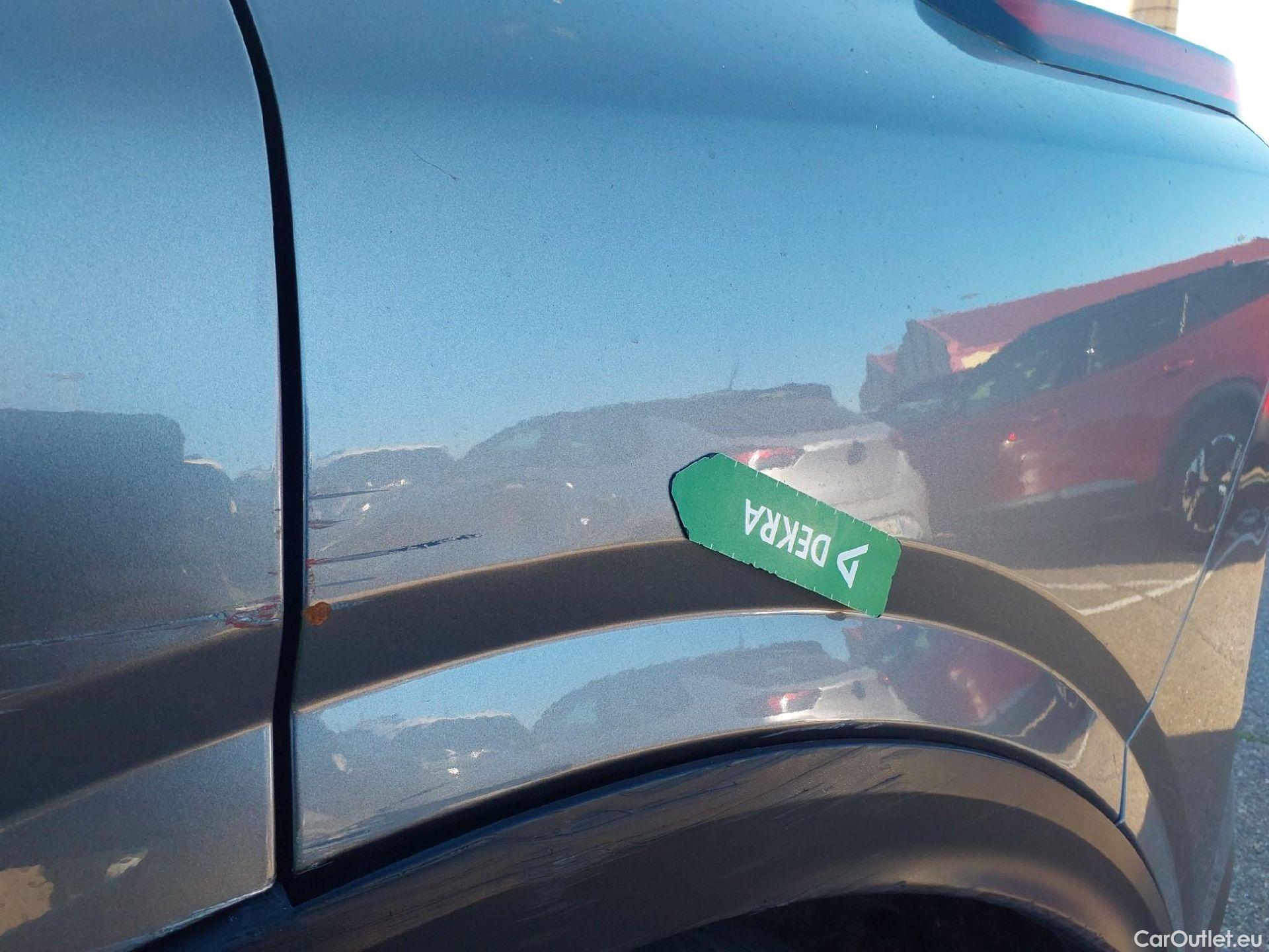  Nissan  Qashqai NISSAN  / 2021 / 5P / todoterreno DIG-T 116kW (158CV) mHEV Xtronic Acenta (AC) #16