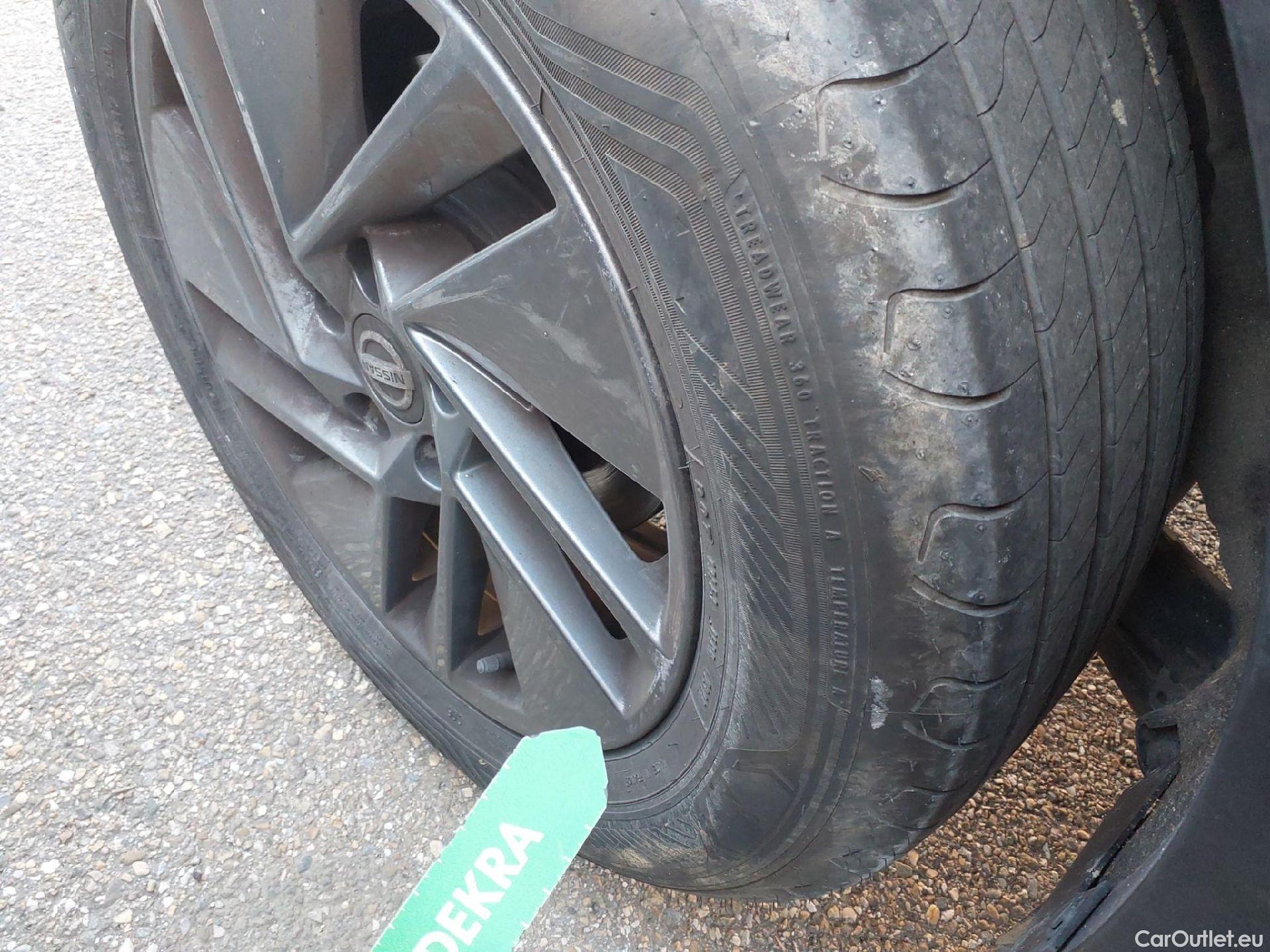  Nissan  Qashqai NISSAN  / 2021 / 5P / todoterreno DIG-T 116kW (158CV) mHEV Xtronic Acenta (AC) #27