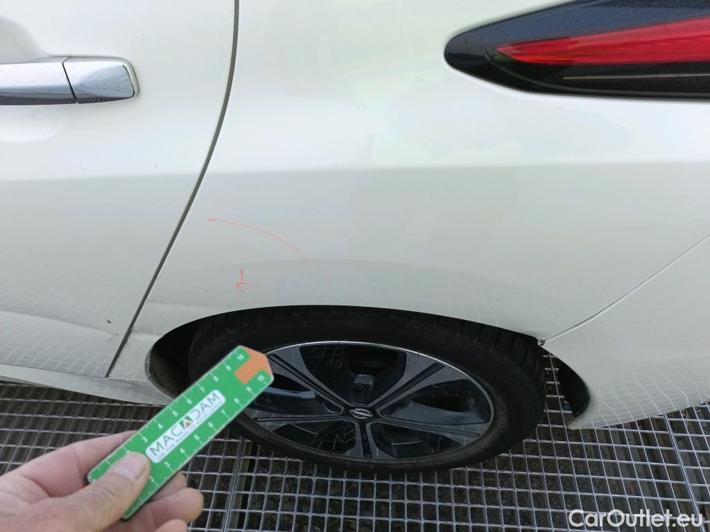  Nissan  Leaf NISSAN  / 2017 / 5P / berlina con portón 62kWh e+ Acenta #5