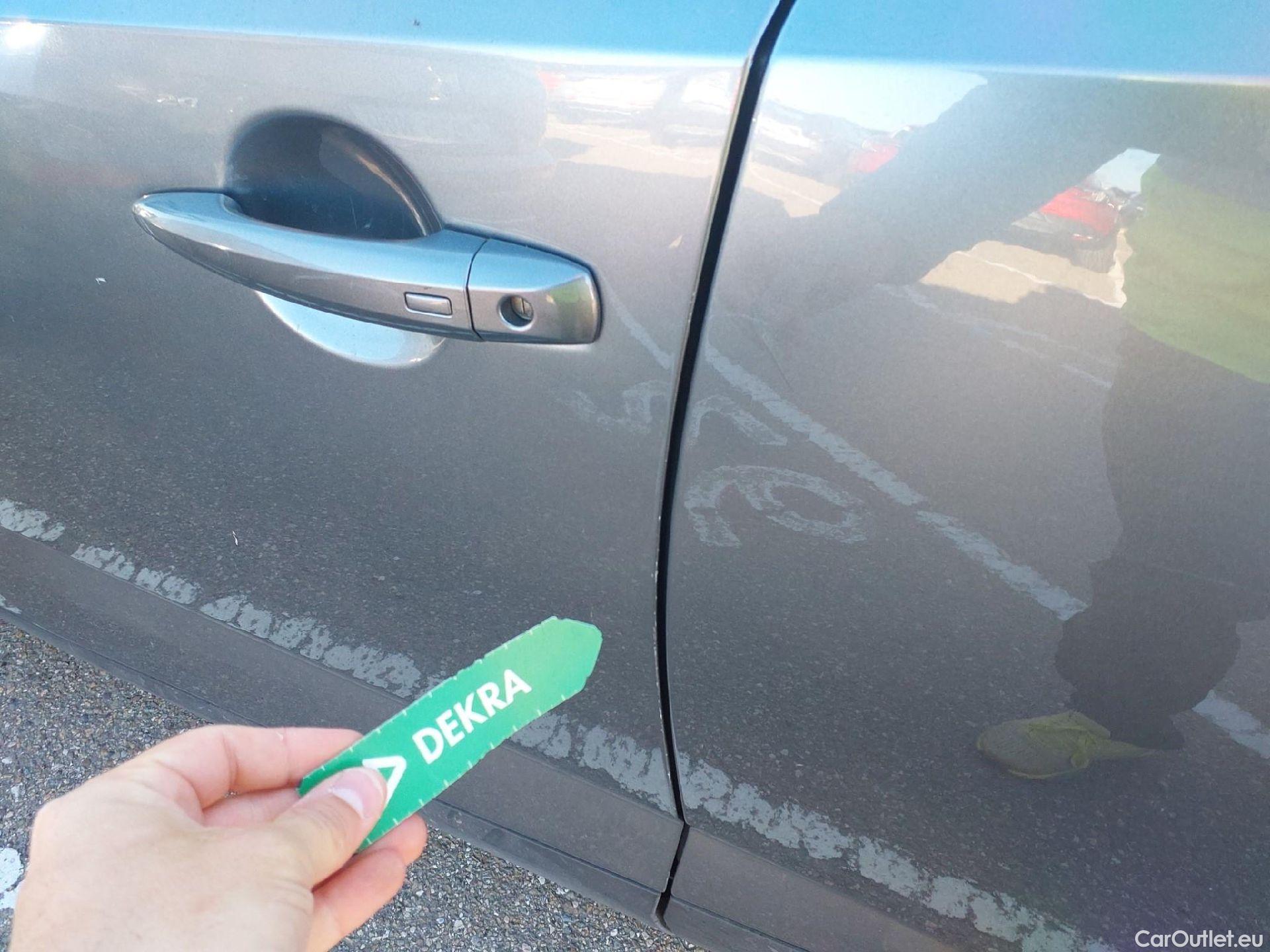  Nissan  Qashqai NISSAN  / 2021 / 5P / todoterreno DIG-T 116kW (158CV) mHEV Xtronic Acenta (AC) #1