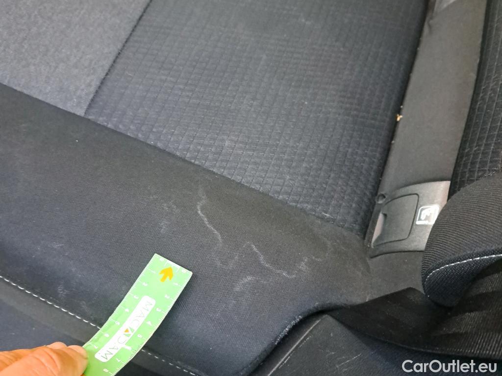  Nissan  Qashqai NISSAN  / 2021 / 5P / todoterreno DIG-T 116kW Xtronic N-Connecta #23