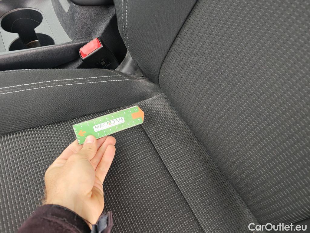  Nissan  Qashqai NISSAN  / 2021 / 5P / todoterreno DIG-T 103kW (140CV) mHEV 4x2 Acenta #30