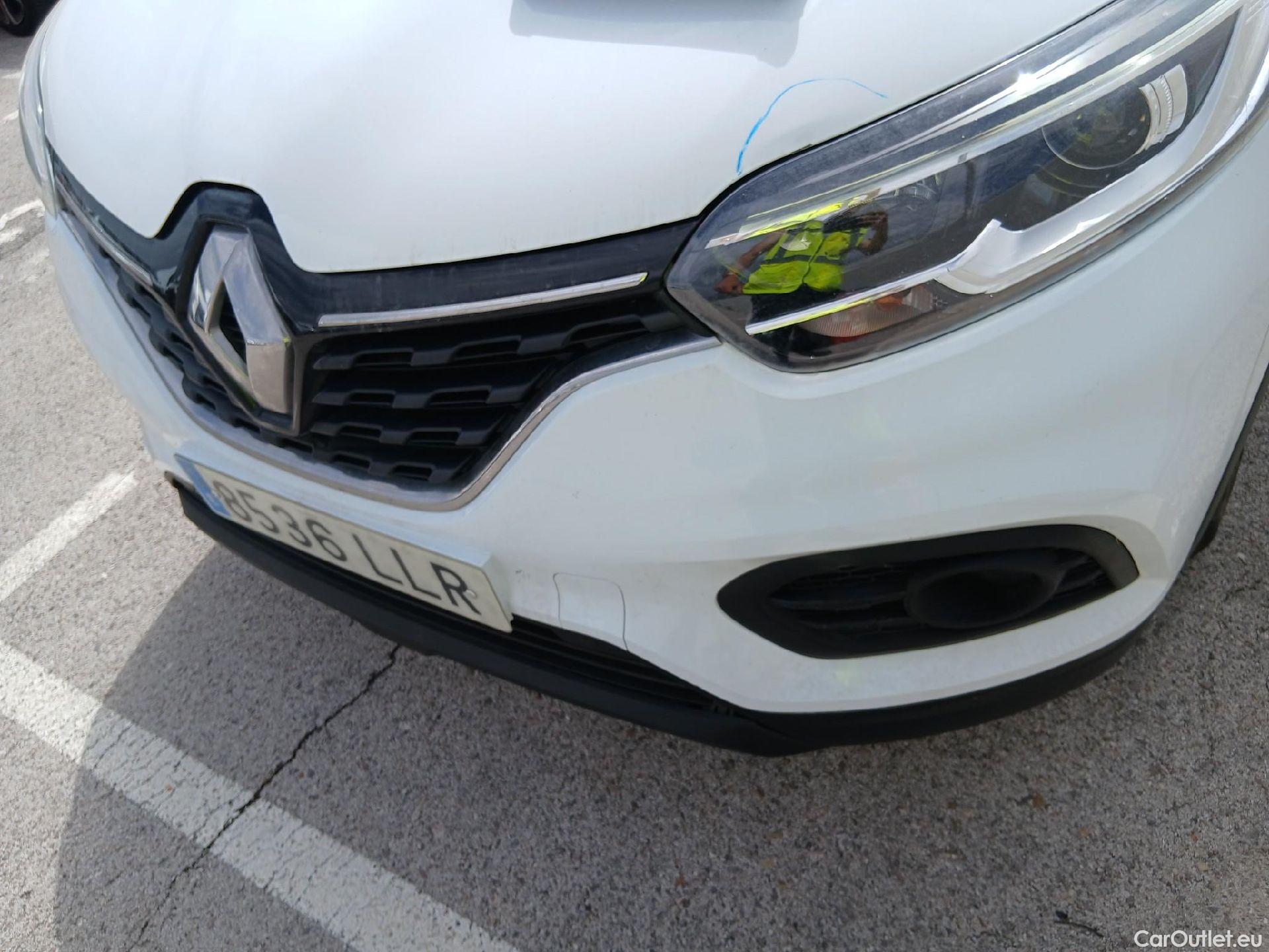  Renault  Kadjar RENAULT  / 2019 / 5P / crossover Limited Blue dCi 85kW (115CV)(SP) #8