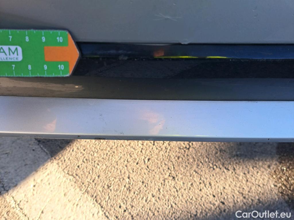  Toyota  Corolla TOYOTA  / 2019 / 5P / familiar 1.8 125H ACTIVE TECH E-CVT TOU SPORT #14