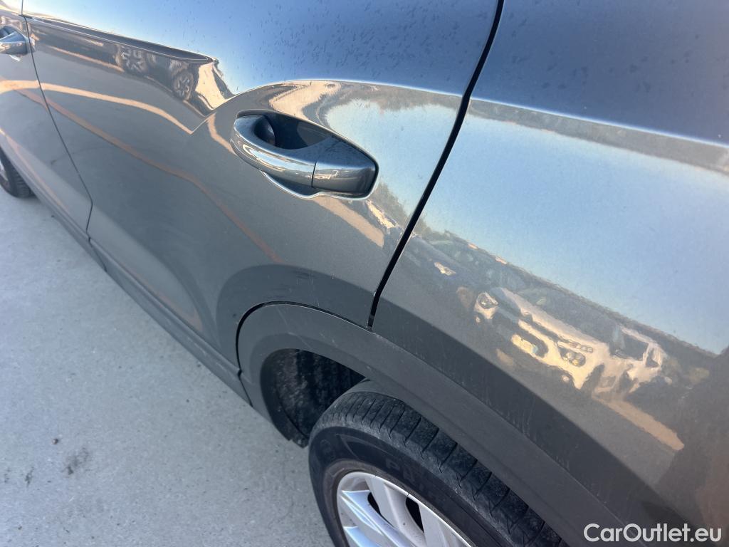  Volkswagen  T-ROC VOLKSWAGEN  / 2017 / 5P / todoterreno Advance 2.0 TDI 85kW (115CV) #10