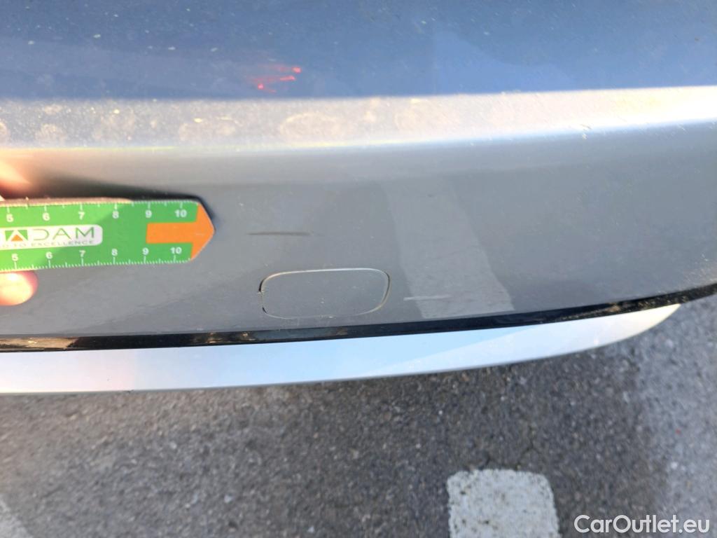  Toyota  Corolla TOYOTA  / 2019 / 5P / familiar 1.8 125H ACTIVE TECH E-CVT TOU SPORT #9